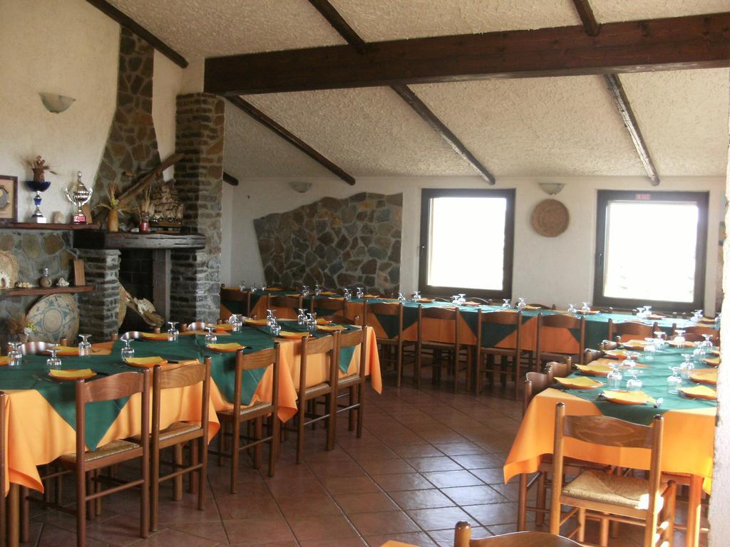 Agriturismo Finagliosu Palmadula Exterior foto